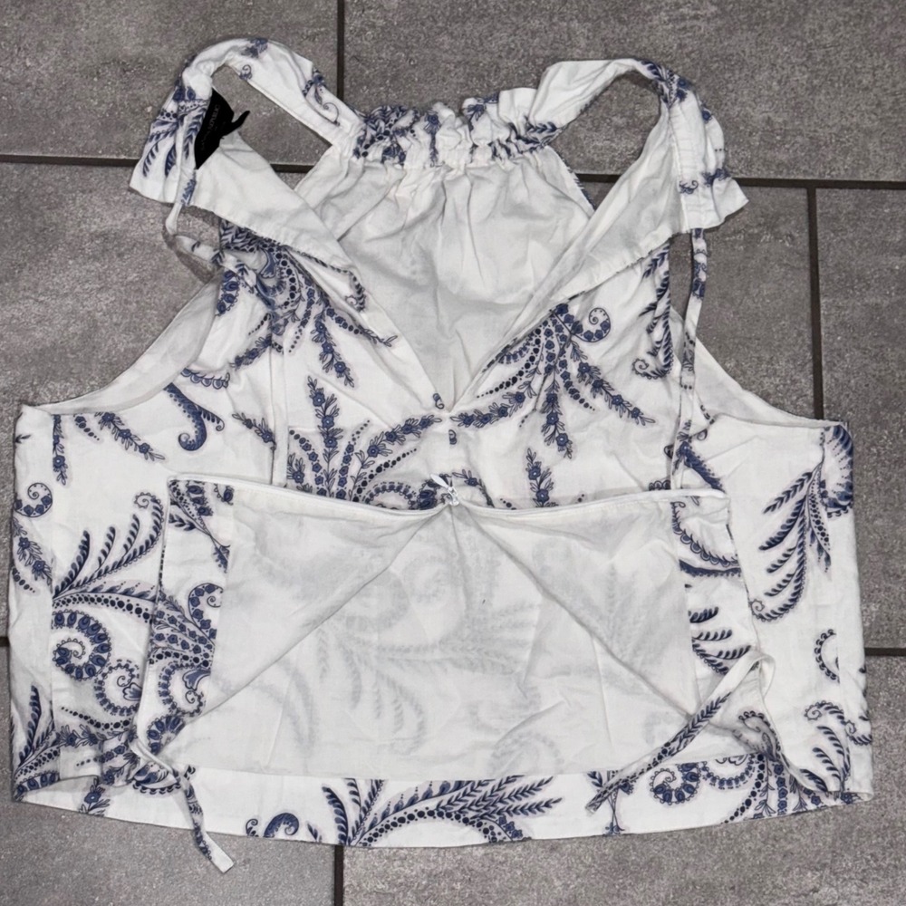Banana Republic Halter Top Womens 16 White Blue Excellent Linen Blend Paisley - Picture 6 of 8